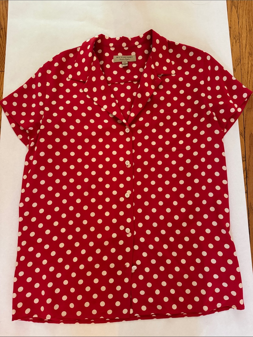 Burberry 100% silk Red and White Polka Dot Short-Sleeve Blouse